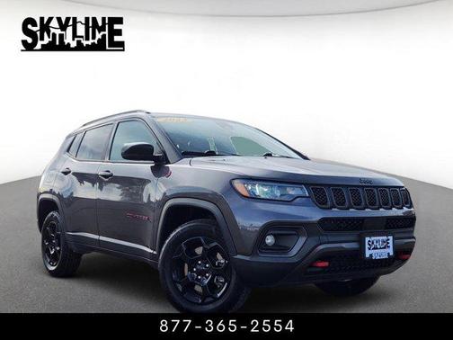 2023 Jeep Compass Trailhawk