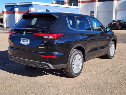 2025 Mitsubishi Outlander PHEV ES S-AWC
