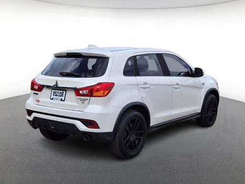 2019 Mitsubishi Outlander Sport SE