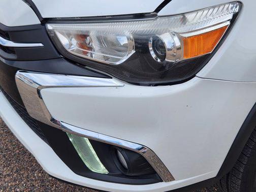 2019 Mitsubishi Outlander Sport SE