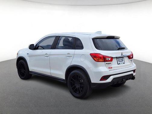 2019 Mitsubishi Outlander Sport SE