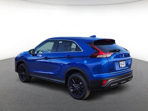 Lightning Blue Metallic 2026 Mitsubishi Eclipse Cross LE