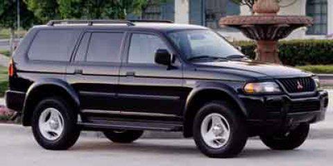 2001 Mitsubishi Montero Sport ES