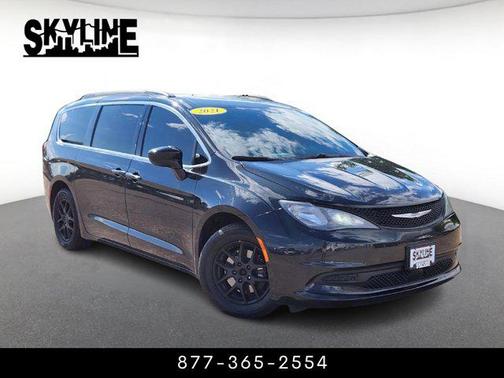 2021 Chrysler Voyager LXI