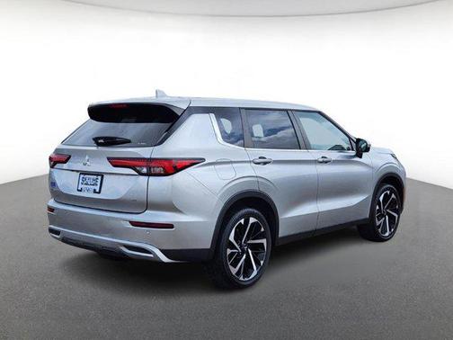 2022 Mitsubishi Outlander SE 2.5 S-AWC