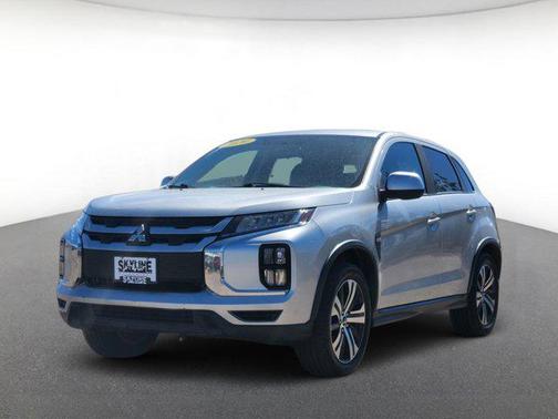 Alloy Silver Metallic 2020 Mitsubishi Outlander Sport SE