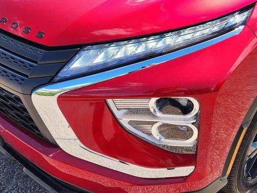 2025 Mitsubishi Eclipse Cross LE