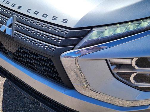 2024 Mitsubishi Eclipse Cross LE