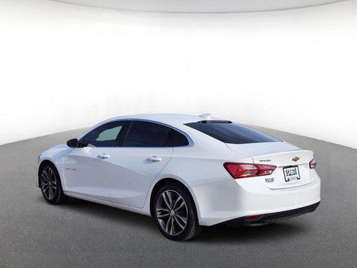 2021 Chevrolet Malibu FWD LT