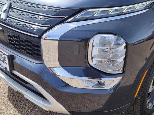 2025 Mitsubishi Outlander PHEV SEL