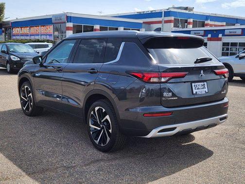 2025 Mitsubishi Outlander PHEV SEL