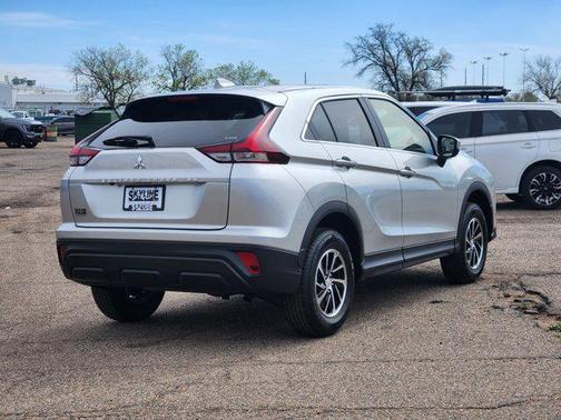 Alloy Silver Metallic 2026 Mitsubishi Eclipse Cross ES