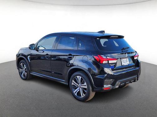 2025 Mitsubishi Outlander Sport SE