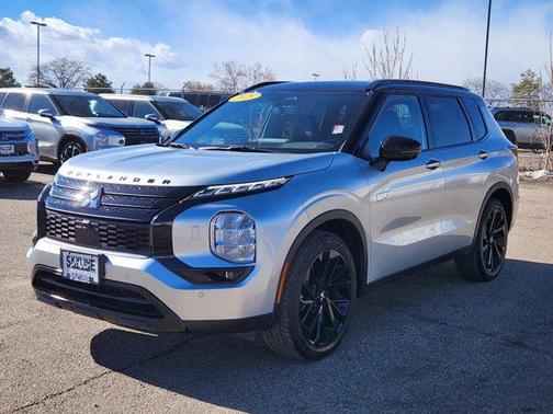 2025 Mitsubishi Outlander PHEV SEL