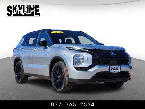 2025 Mitsubishi Outlander PHEV SEL