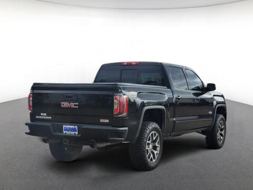 Onyx Black 2017 GMC Sierra 1500 SLT