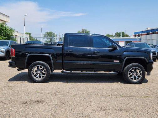 Onyx Black 2017 GMC Sierra 1500 SLT