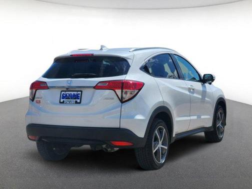 Platinum White Pearl 2022 Honda HR-V EX-L