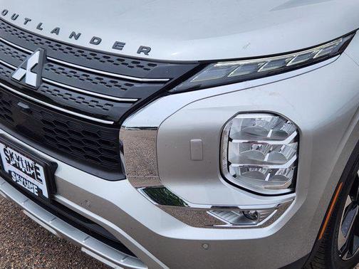 2023 Mitsubishi Outlander PHEV SE S-AWC