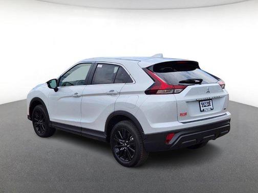 2025 Mitsubishi Eclipse Cross LE