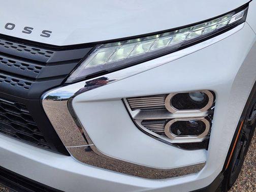 2025 Mitsubishi Eclipse Cross LE