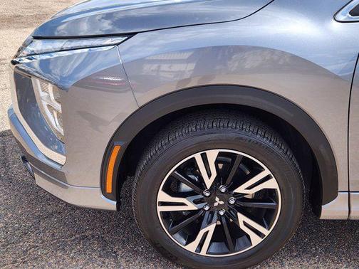 Mercury Gray Metallic 2024 Mitsubishi Eclipse Cross SEL