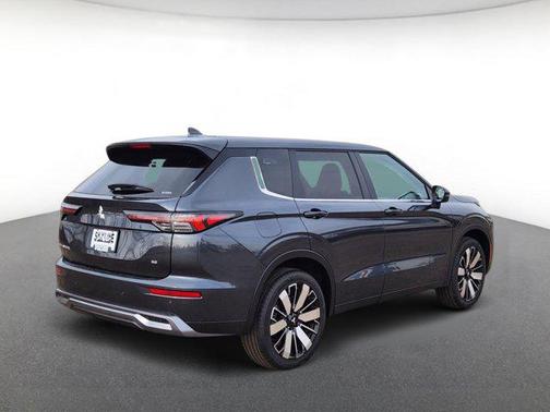 2026 Mitsubishi Outlander SE 1.5T S-AWC