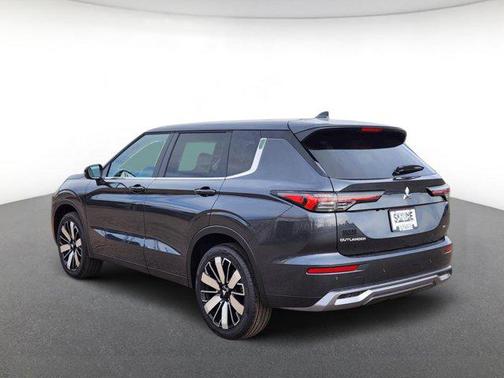 2026 Mitsubishi Outlander SE 1.5T S-AWC