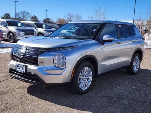 2025 Mitsubishi Outlander PHEV ES S-AWC
