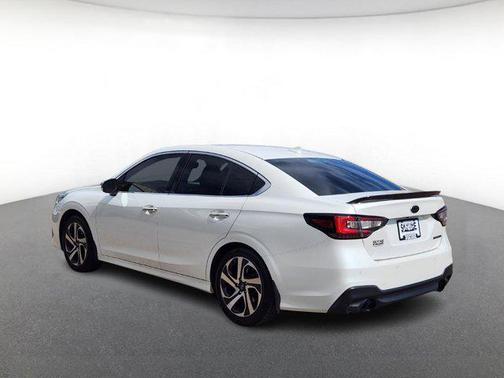 2022 Subaru Legacy Touring XT