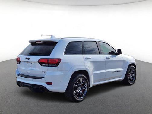 2020 Jeep Grand Cherokee SRT