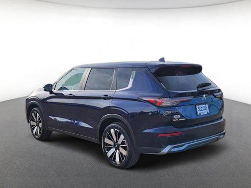 2025 Mitsubishi Outlander SE 2.5 S-AWC