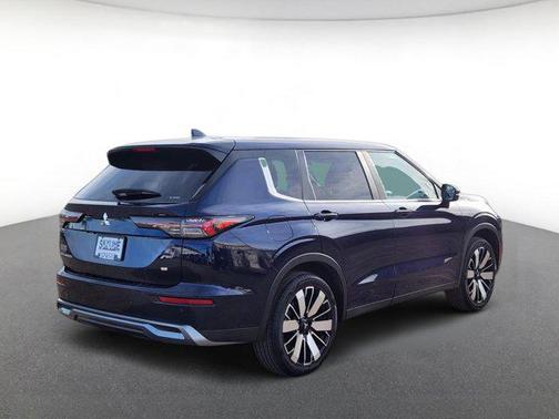 2025 Mitsubishi Outlander SE 2.5 S-AWC