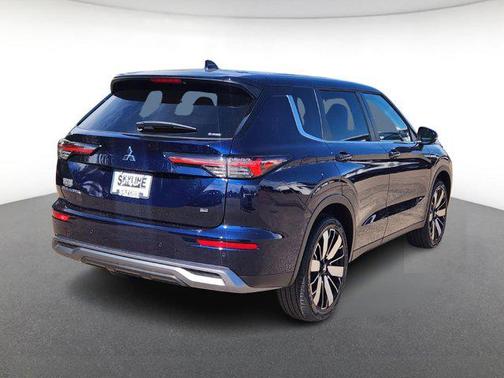 2025 Mitsubishi Outlander SE 2.5 S-AWC