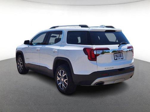 2023 GMC Acadia AWD SLT