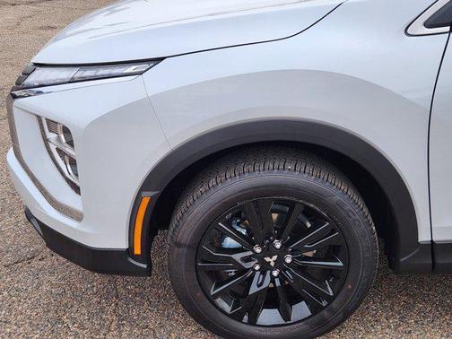 2026 Mitsubishi Eclipse Cross LE