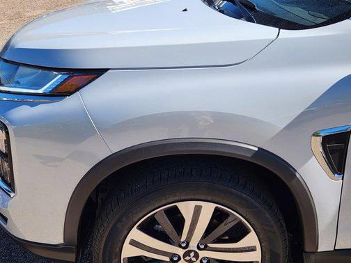 2025 Mitsubishi Outlander Sport SE