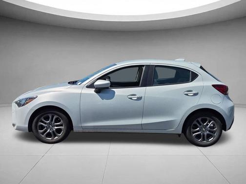 Icicle 2020 Toyota Yaris Sedan LE