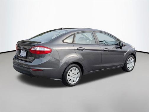 2015 Ford Fiesta SE