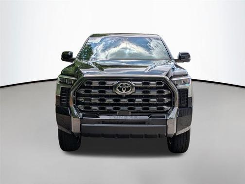 2025 Toyota Tundra Hybrid Platinum