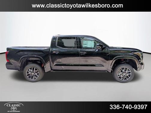 2025 Toyota Tundra Hybrid Platinum