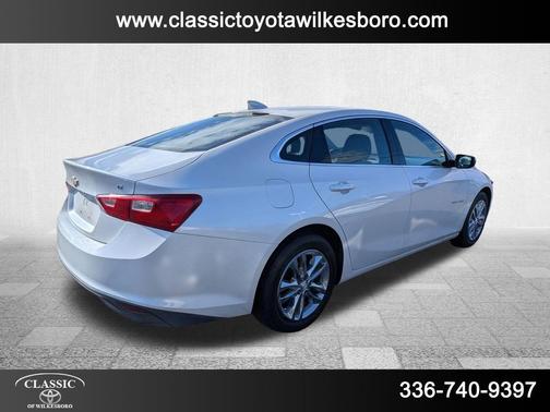 2017 Chevrolet Malibu 1LT