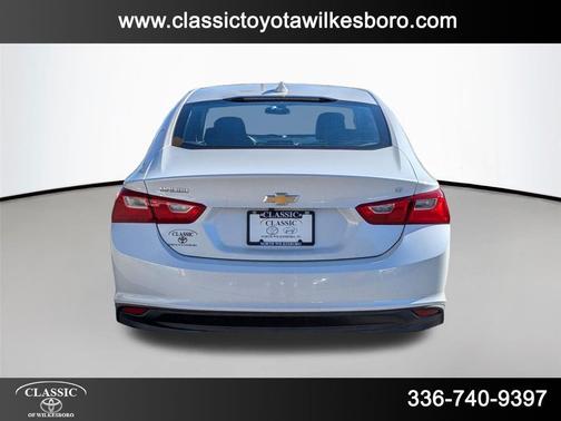 2017 Chevrolet Malibu 1LT