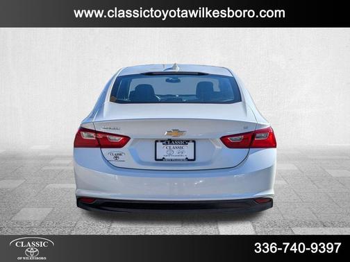 2017 Chevrolet Malibu 1LT