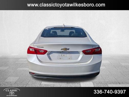 2017 Chevrolet Malibu 1LT