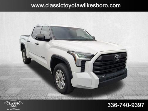 2022 Toyota Tundra SR5