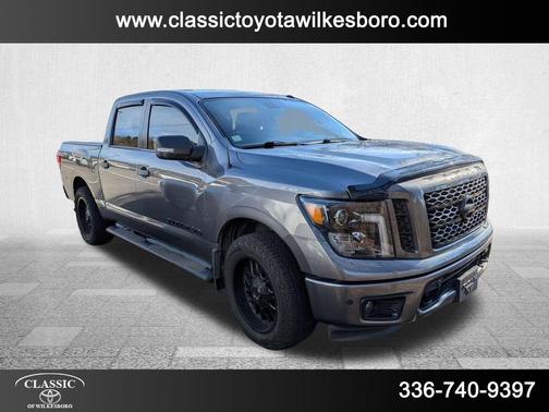 2019 Nissan Titan SV