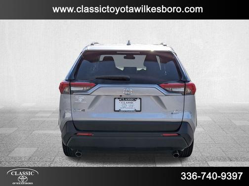 2025 Toyota RAV4 Hybrid LE