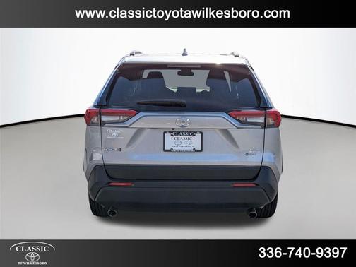 2025 Toyota RAV4 Hybrid LE