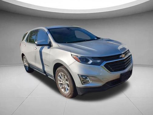 Silver Ice Metallic 2020 Chevrolet Equinox 1LT